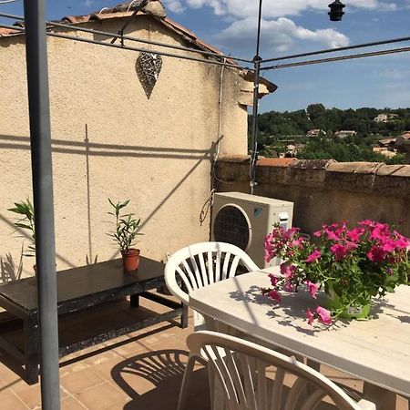 The Old Barn Villa La Tour-d'Aigues ภายนอก รูปภาพ